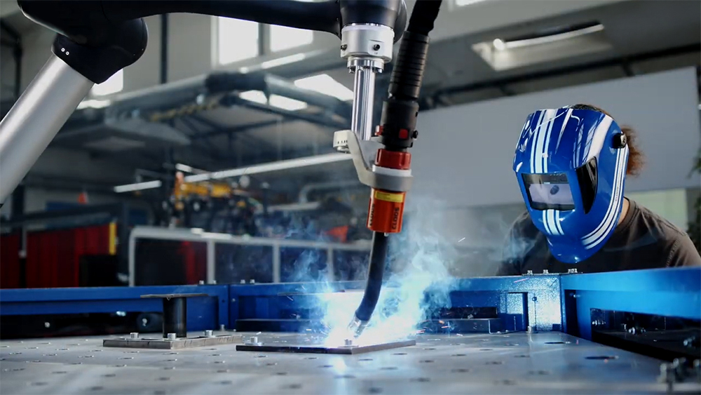 일반비_Doosanrobotics_Welding_Blog_04.jpg